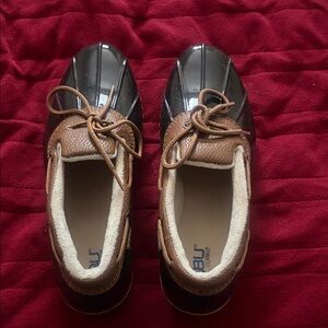 totes Women's Black and Brown Winter Boots